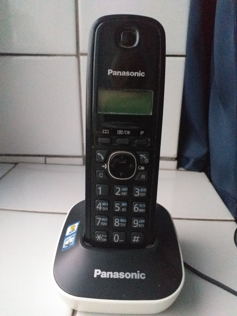 Продам телефон  цифровой беспроводной Panasonic