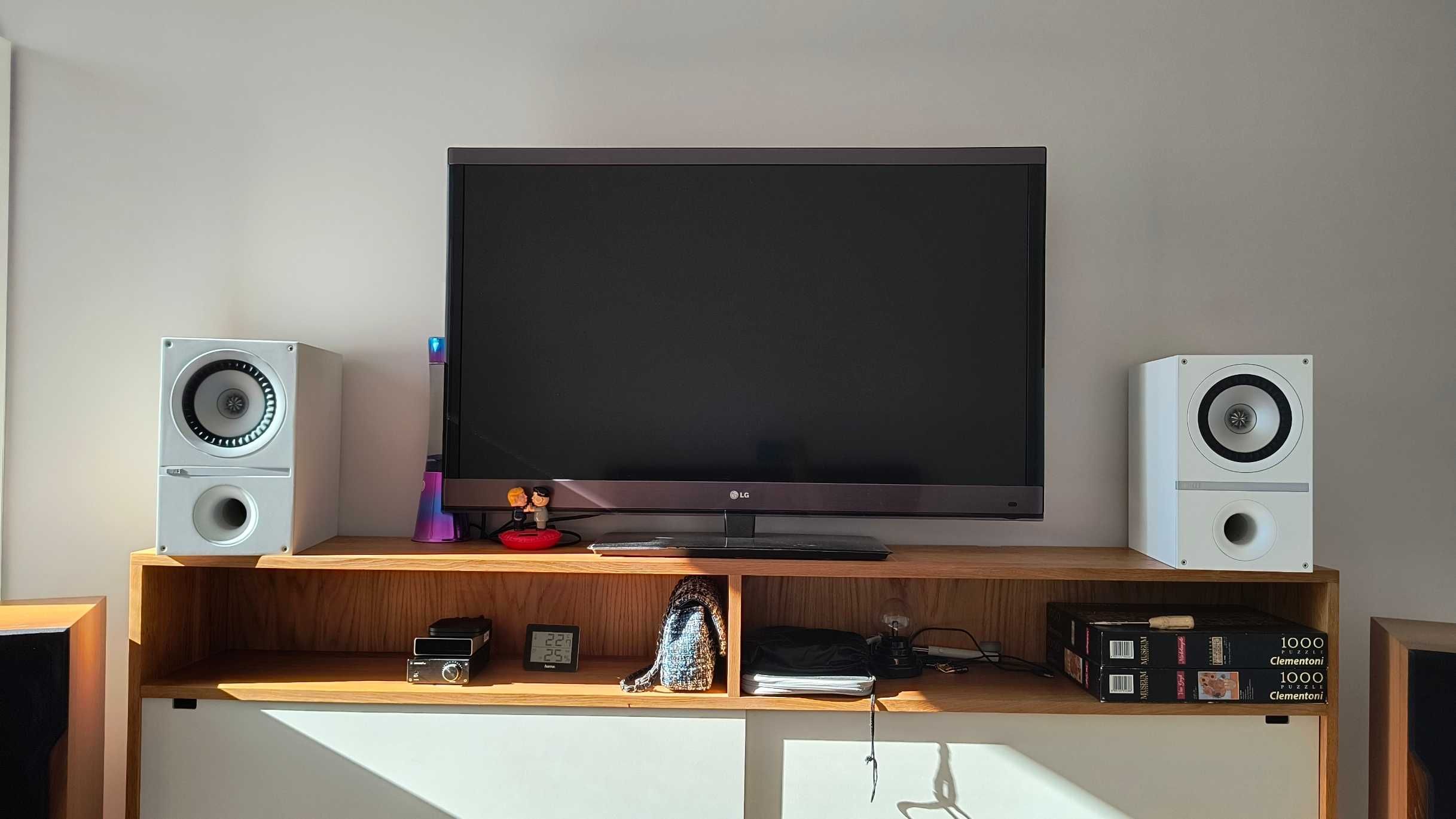 Kolumny KEF Q300