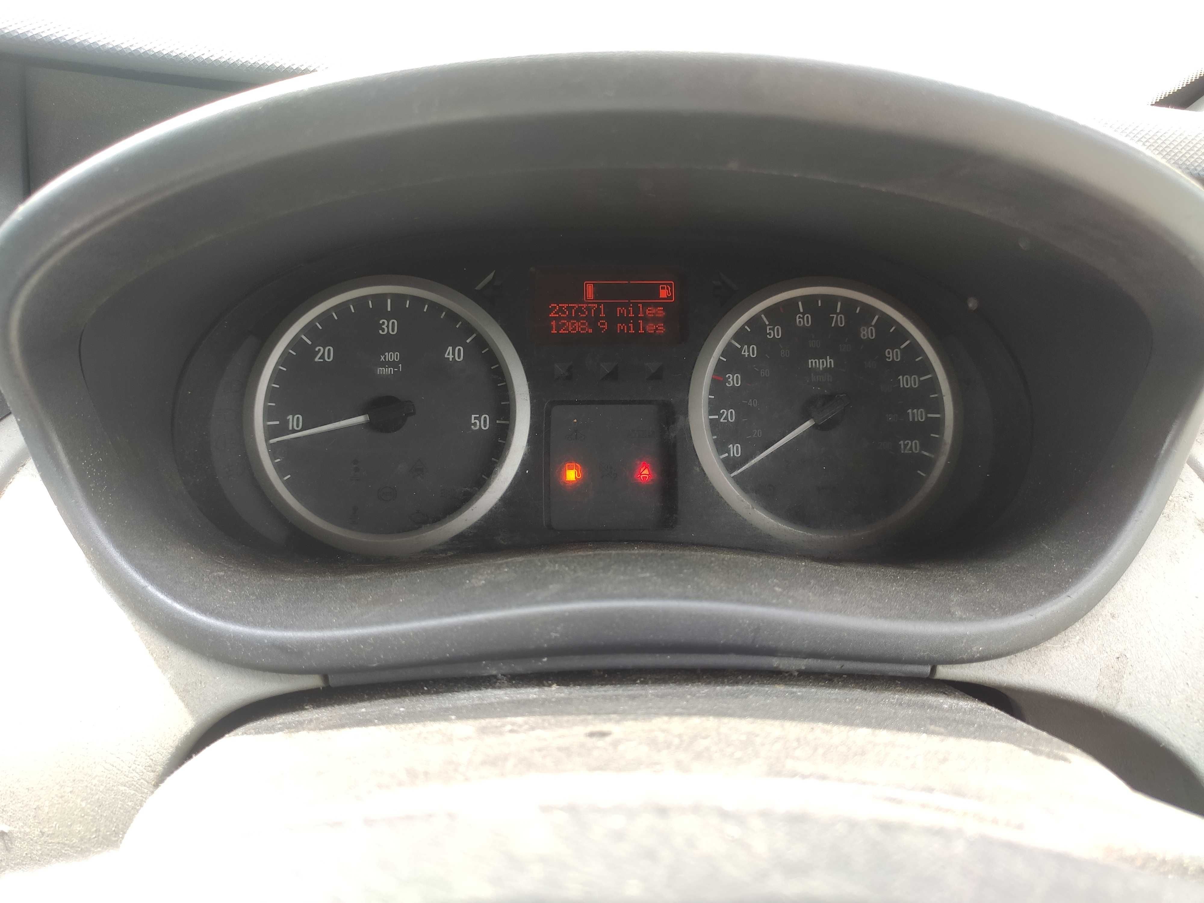 Opel Vivaro 2.0 cdti 115km Anglik Sławsk