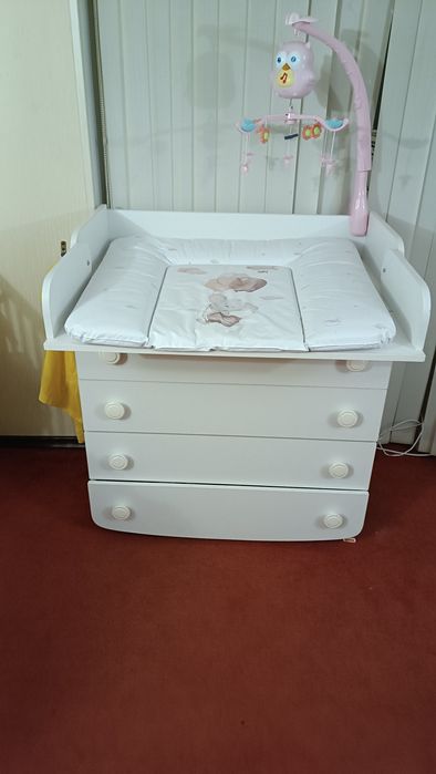 Продам пеленальний комод