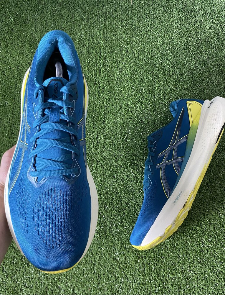 Кроссовки Asics Gel-Kayano 30