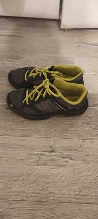 Sportowe buty rozmiar 35