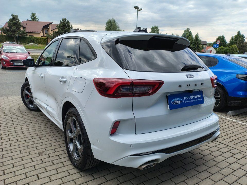 Ford Kuga St-Line X, 2024r. 2 komplety opon w cenie!