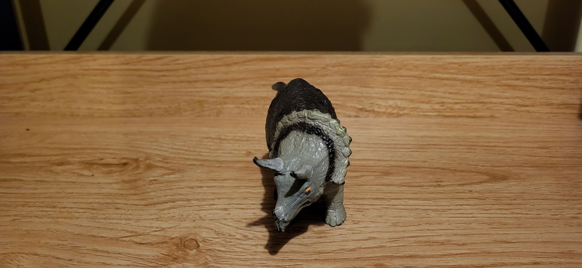 Safari Ltd dinozaur triceratops figurka model wycofany 1988 r.