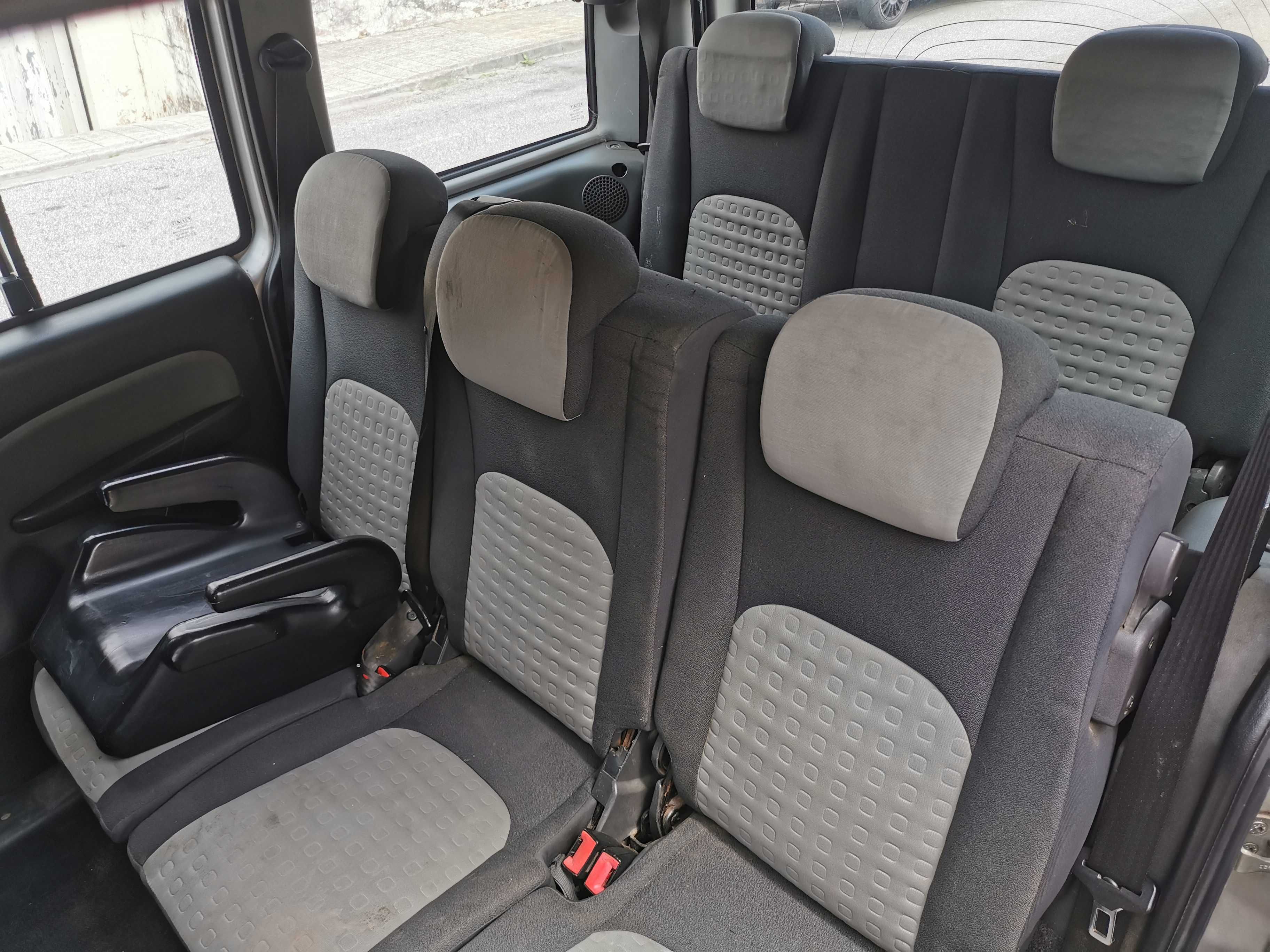 Fiat Doblo Multijet 7 lugares