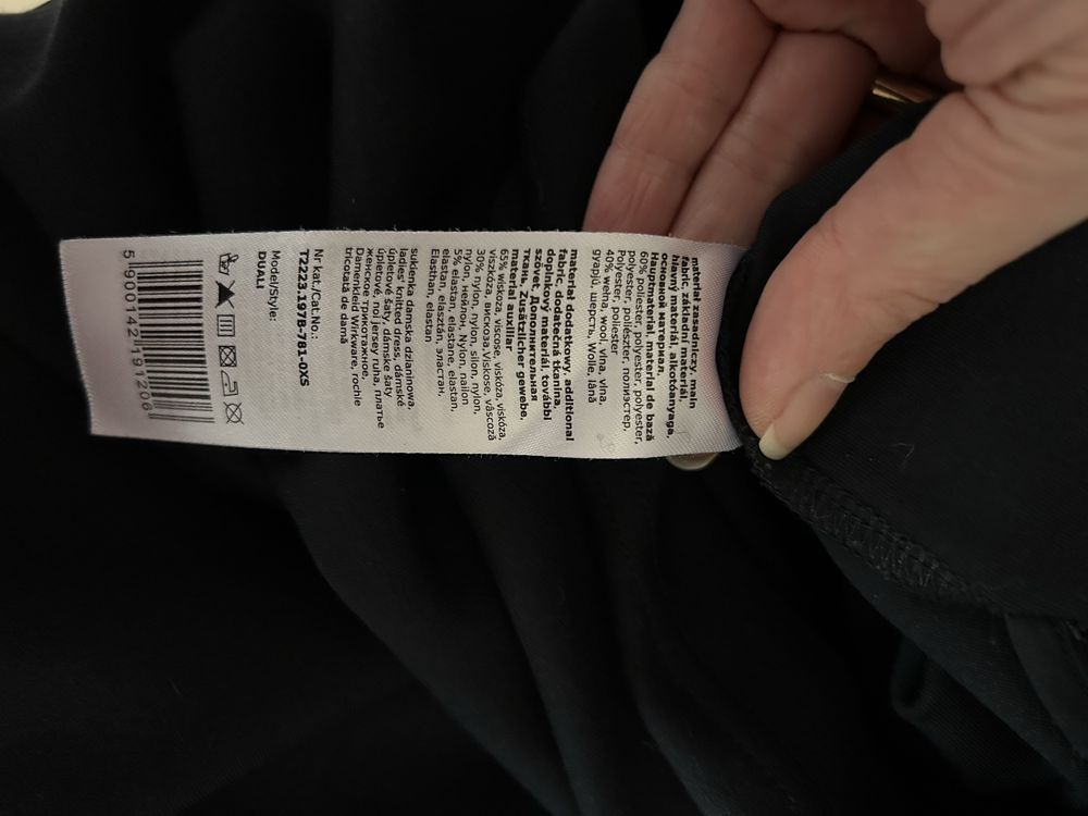 Tatuum model Duali sukienka ołówkowa wełna polecam na XS/M cudowna