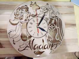 годинник на стіну різьблений ручна робота