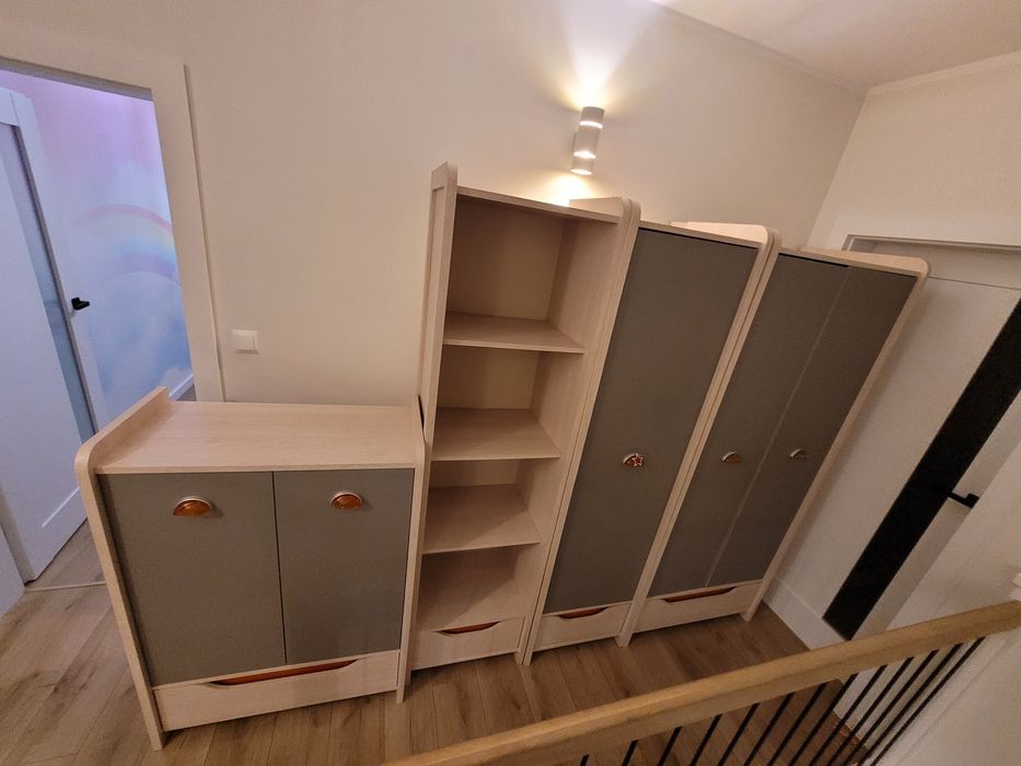 Zestaw mebli dziecięcych RUPI (BRW)– kolor szaro-pomarańczowy