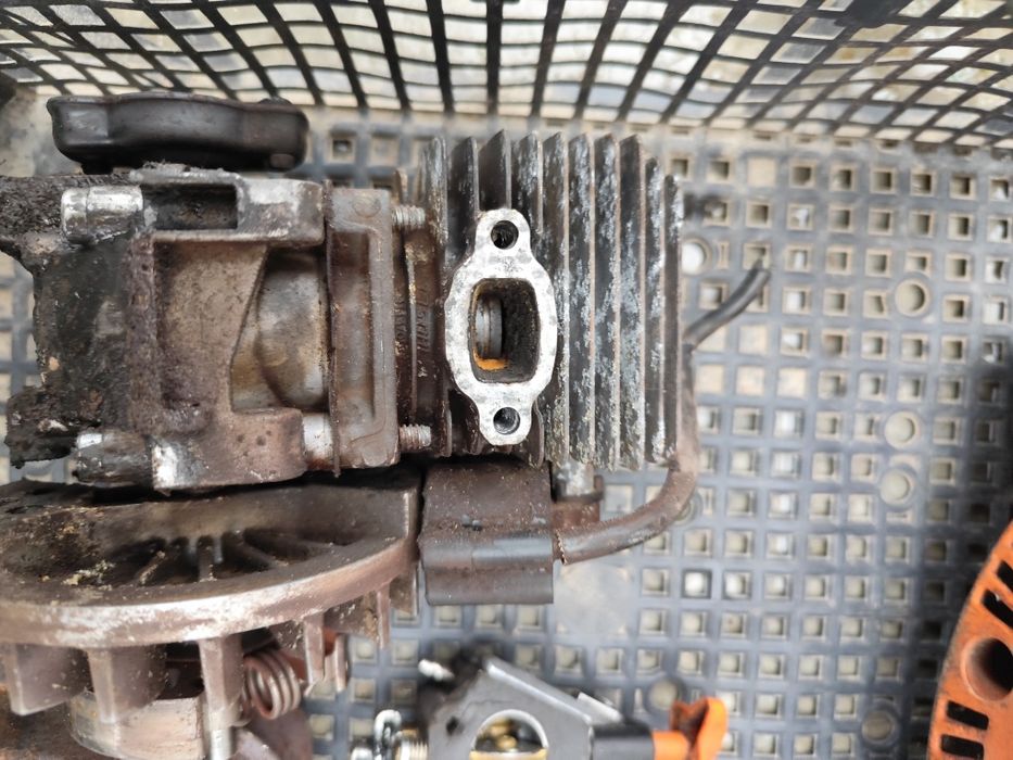 Kosa spalinowa Stihl FS 56 silnik na części