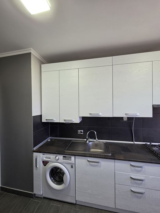 Знається одно кімнатна новобудова в районі парку Шевченка