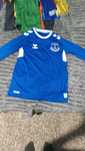 Продам кофту everton