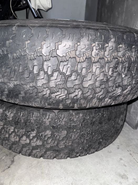 Pneus Wrangler 245/75 R17
