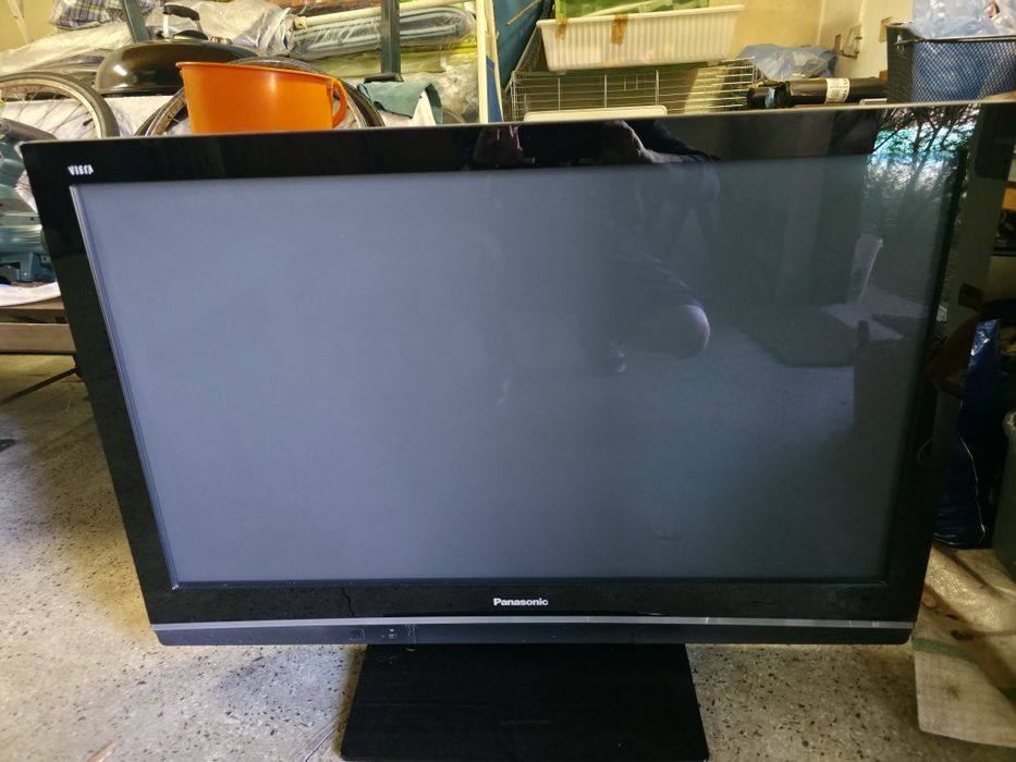 Sprzedam telewizor Panasonic 42" całe TH-42PV80P