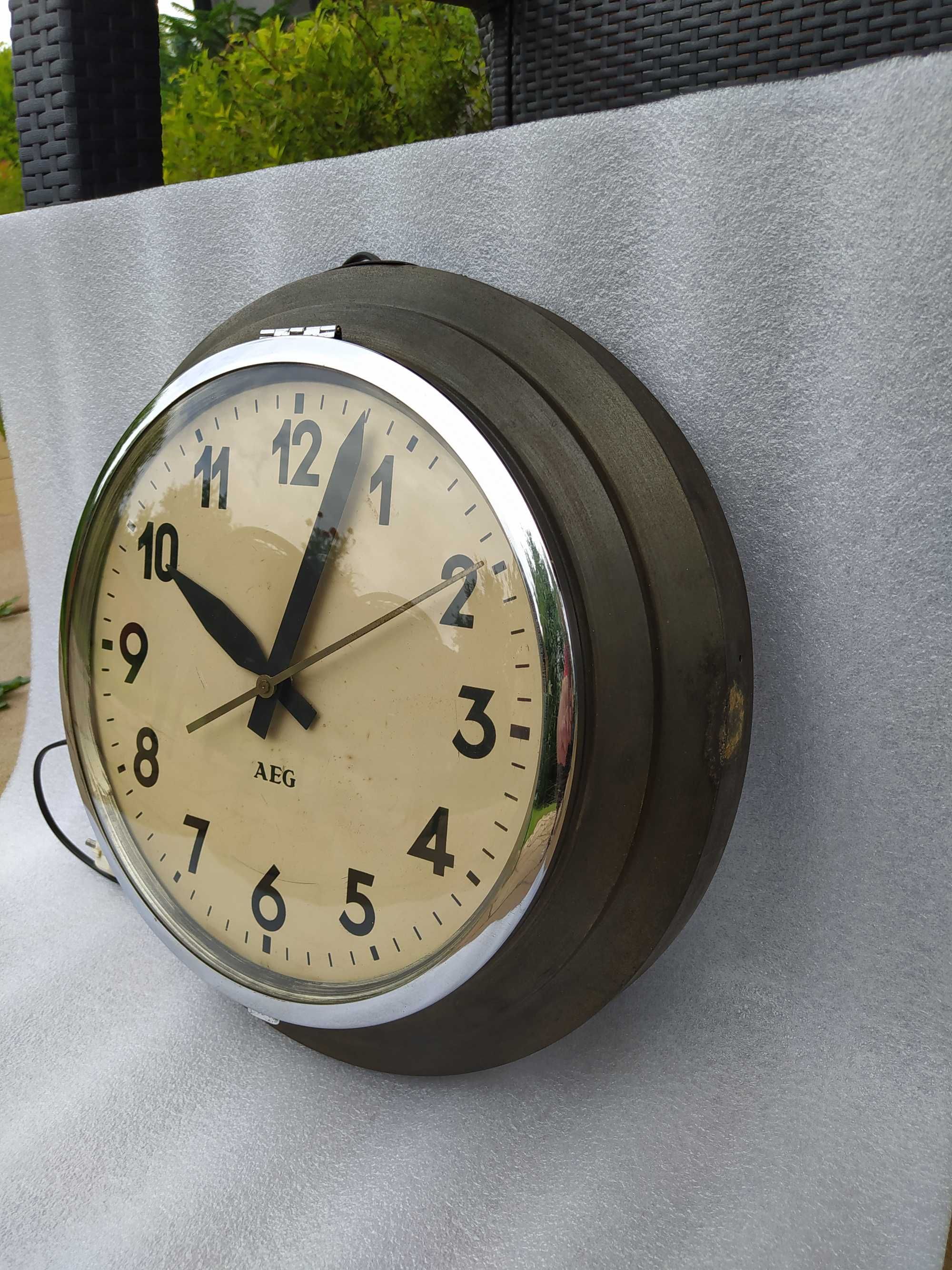 Zegar AEG elektryczny Peter Behrens vintage 1910r.