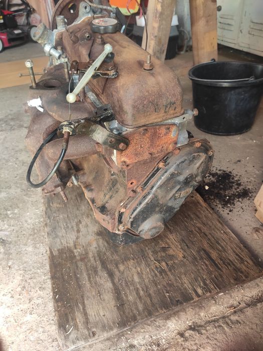 Renault R5 Gtl silnik.810M7/19 . 1.3cm +skrzynia biegów.