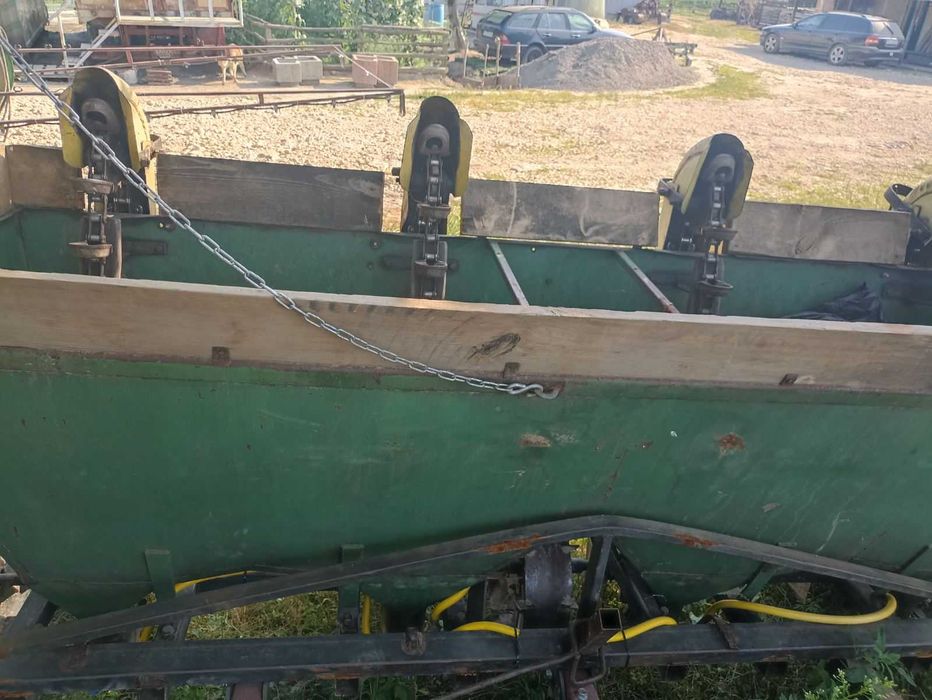 сажалка 4 рядна Польська