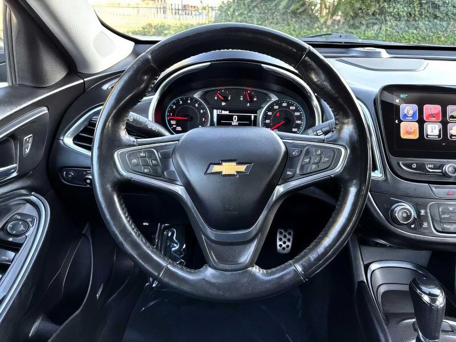 Chevrolet Malibu      2016
