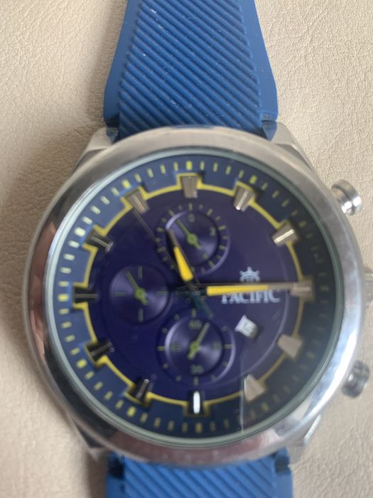 Zegarek PACIFIC niebieski, super stan