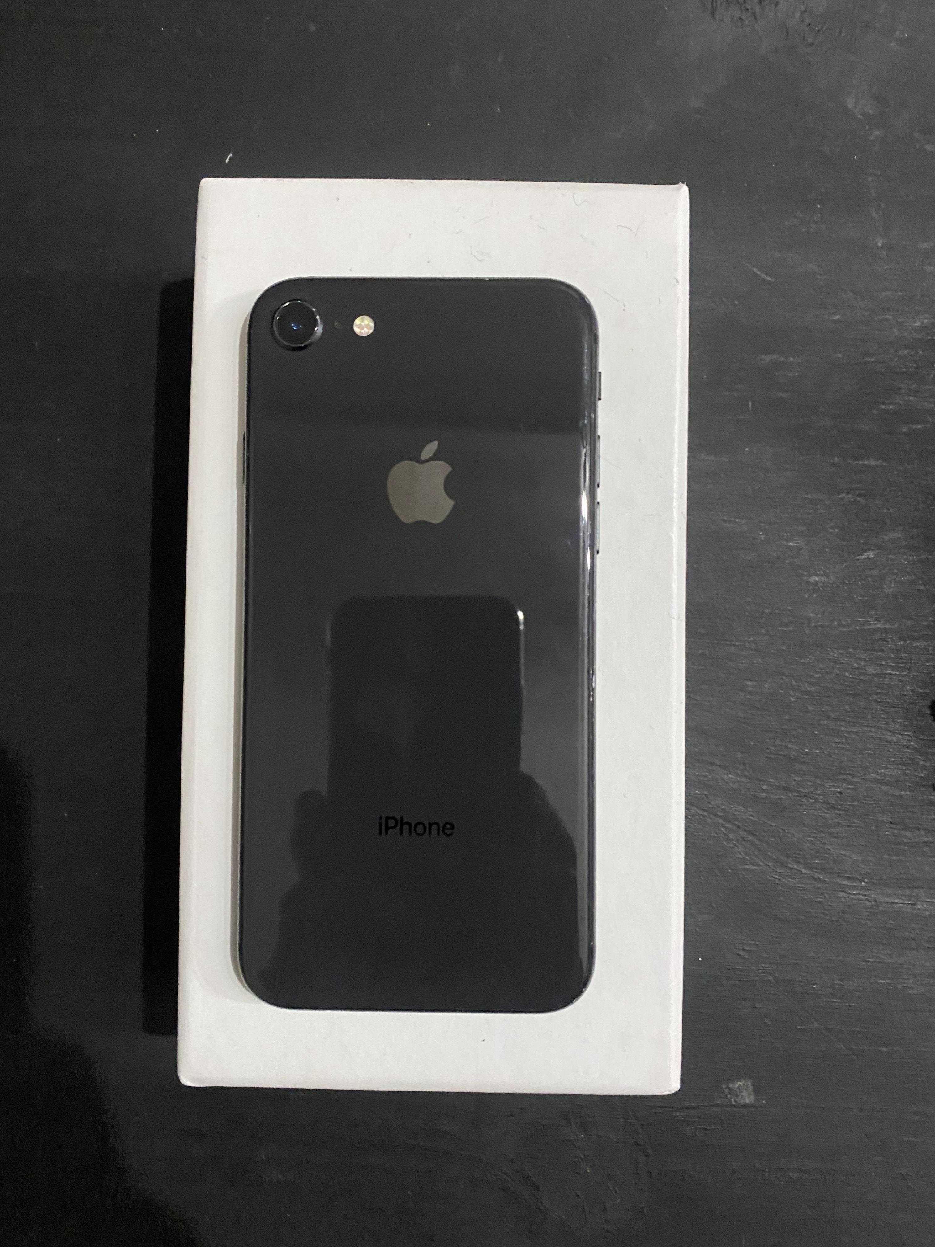 Iphone 8, 256GB, cor preto