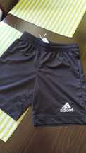 Spodenki sportowe adidas 116    NOWE