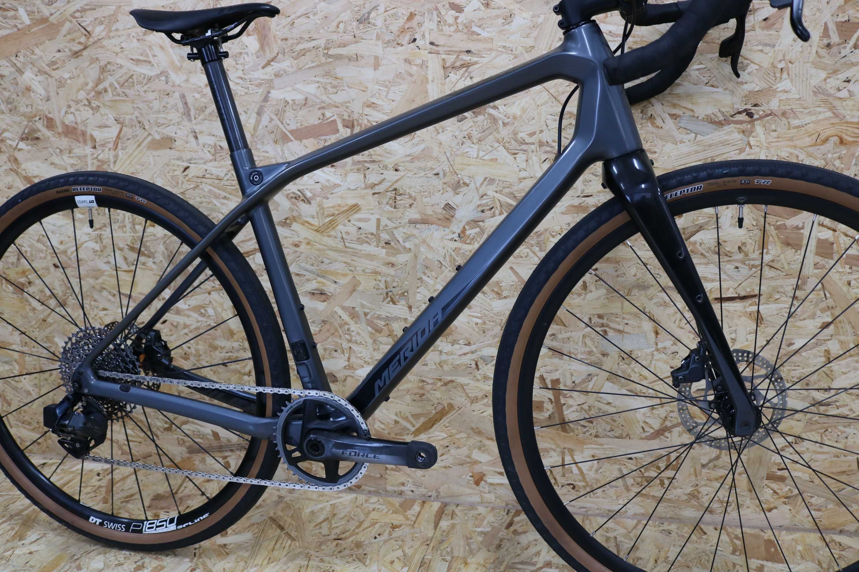 Bicicleta Gravel carbono Merida Silex 4000 - Sram Force AXS