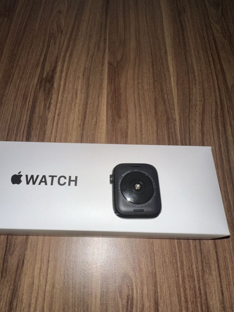 Apple Watch SE 2 44mm