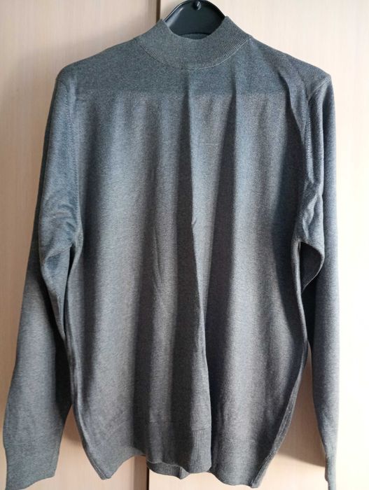 Мужской свитер пуловер 52 р