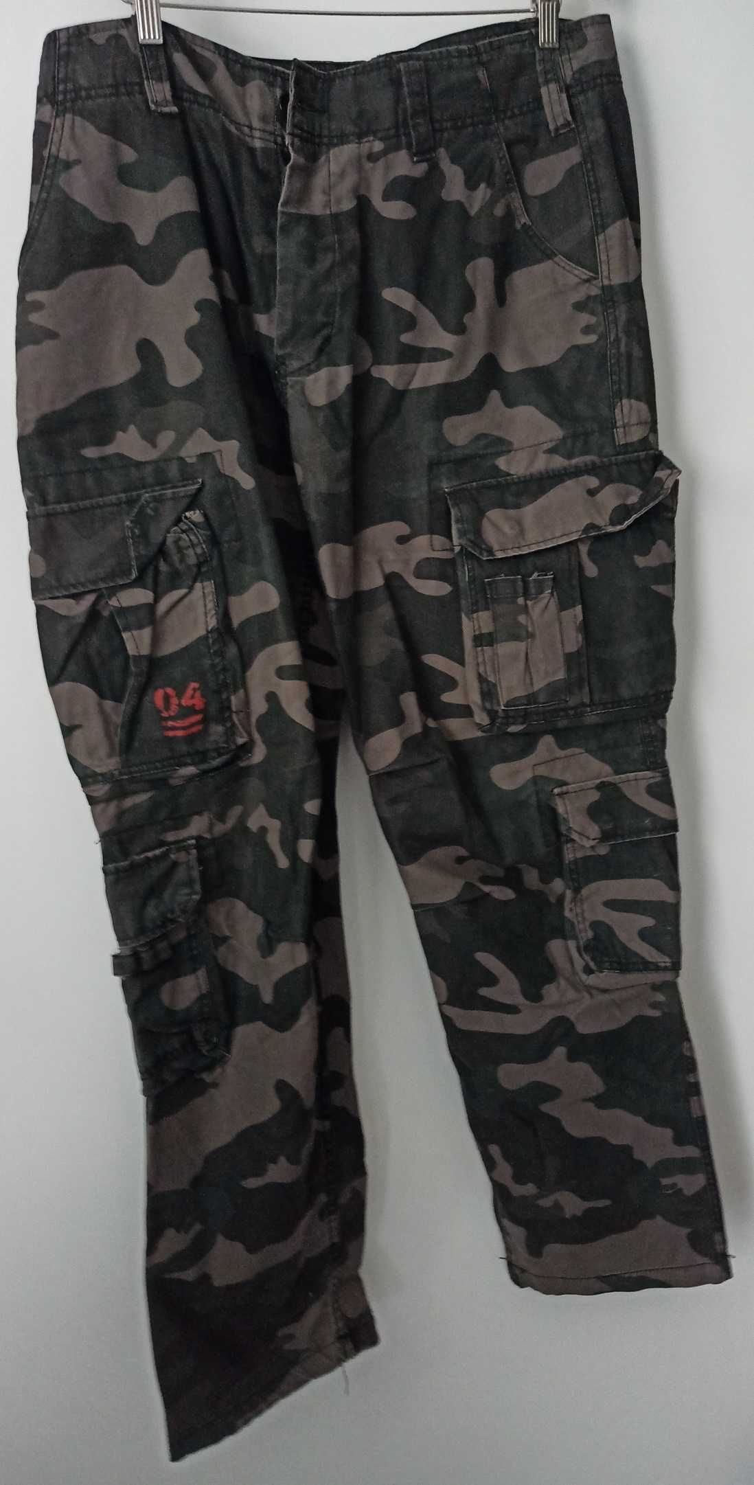 Spodnie bojówki Surplus Airborne Slimmy (czarne moro), XL.