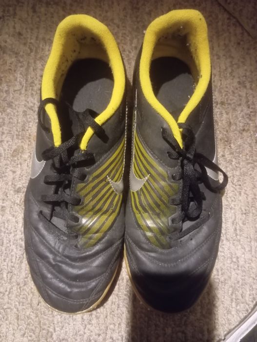 Продаються Футбольні спортзалкі