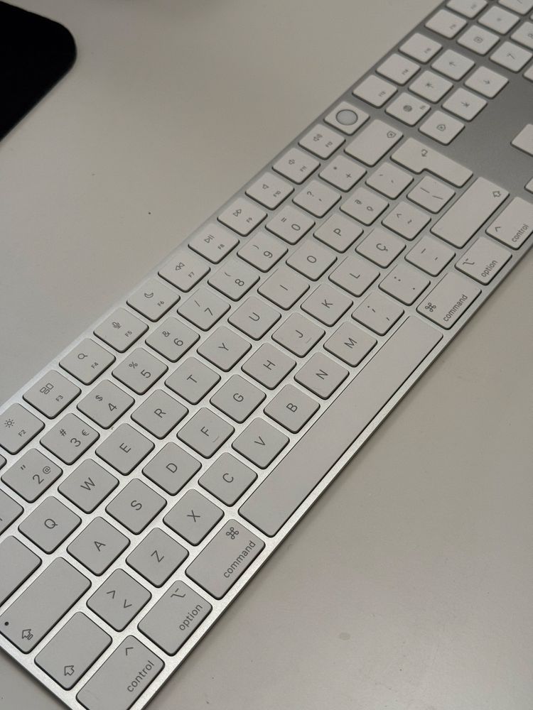 Apple Magic Keyboard Teclado Branco