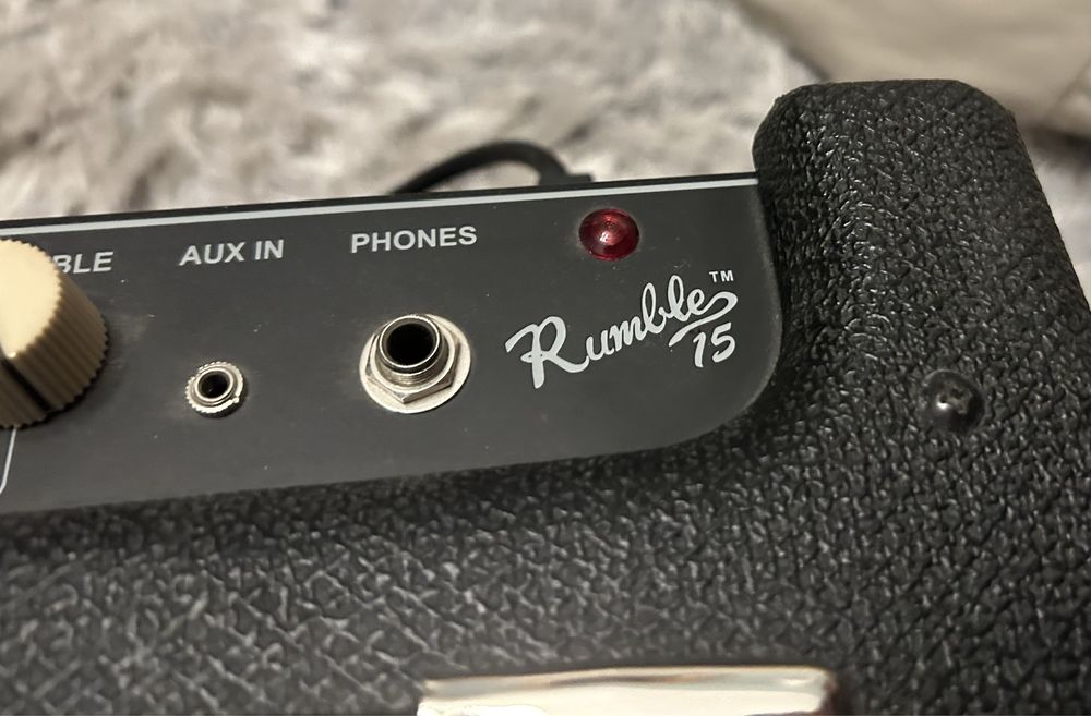 Fender Rumble 15 Bass Amp
