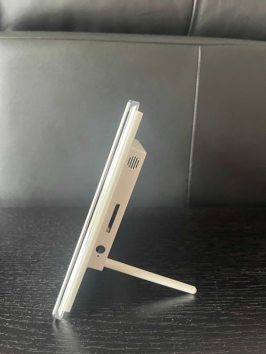 Moldura digital de fotografias Samsung