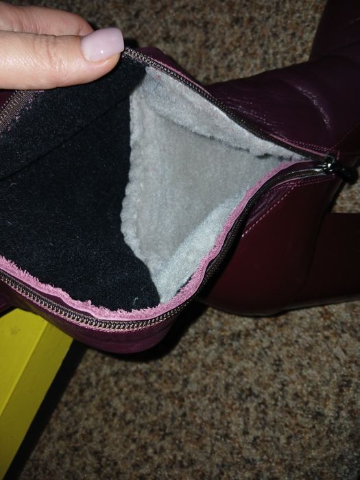 Жіночі зимові шкіряні чоботи