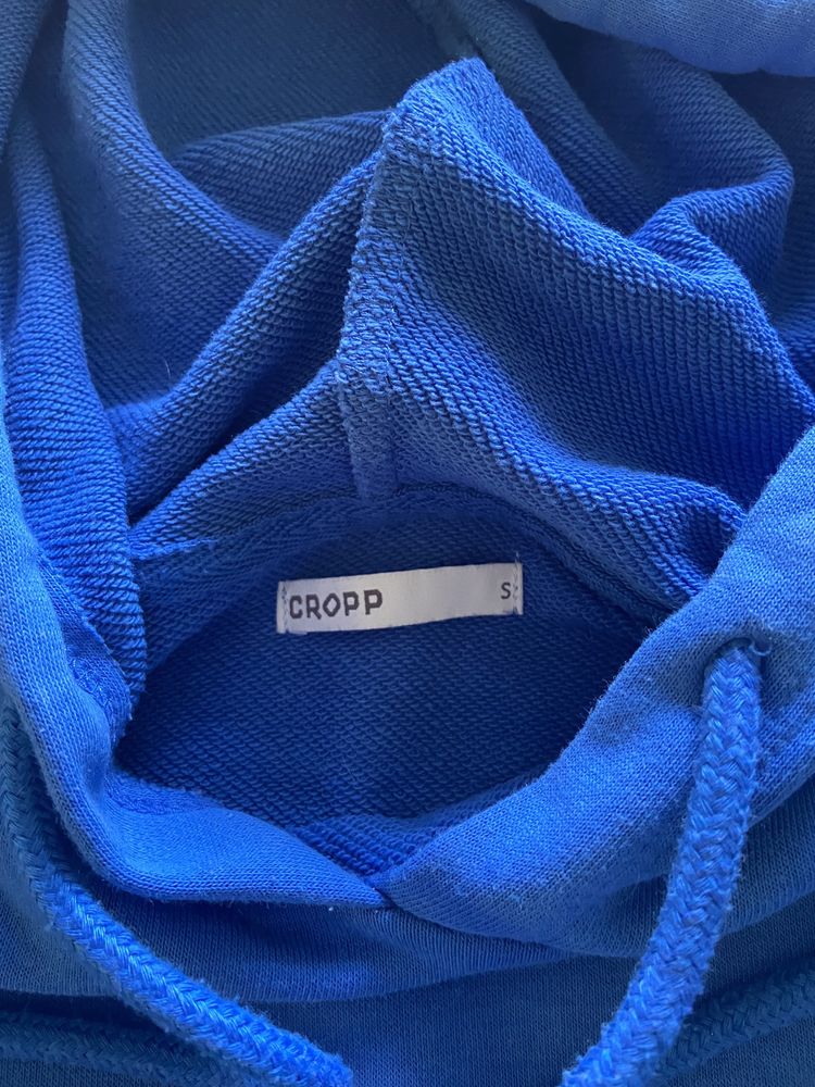 Cropp top crop niebieska letnia bluza  z kapturem hoodie  34 36 xs s m
