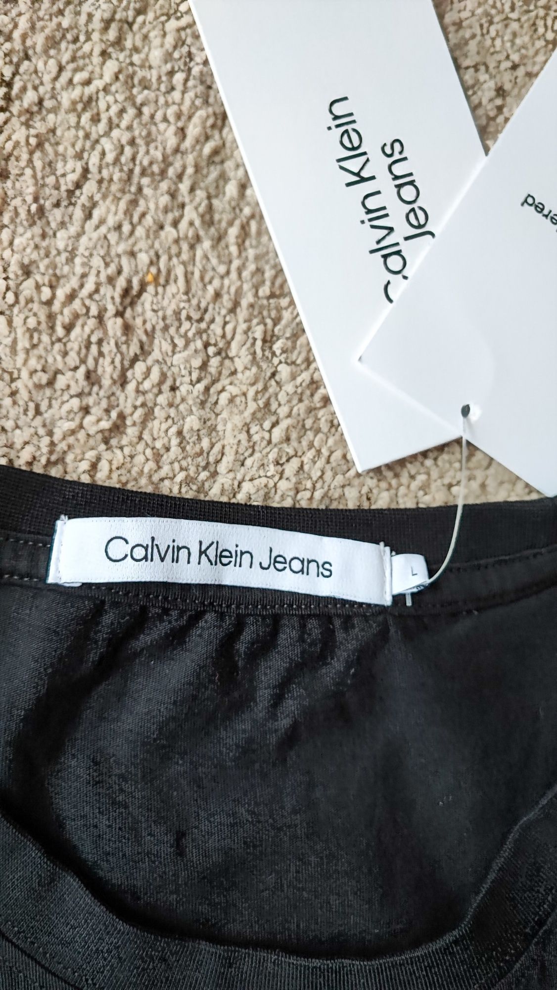 Calvin Klein t-shirt NEW