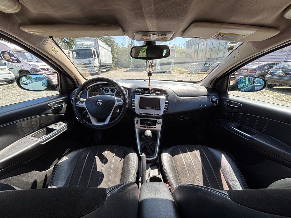 Lancia Delta 1.6 Gasóleo