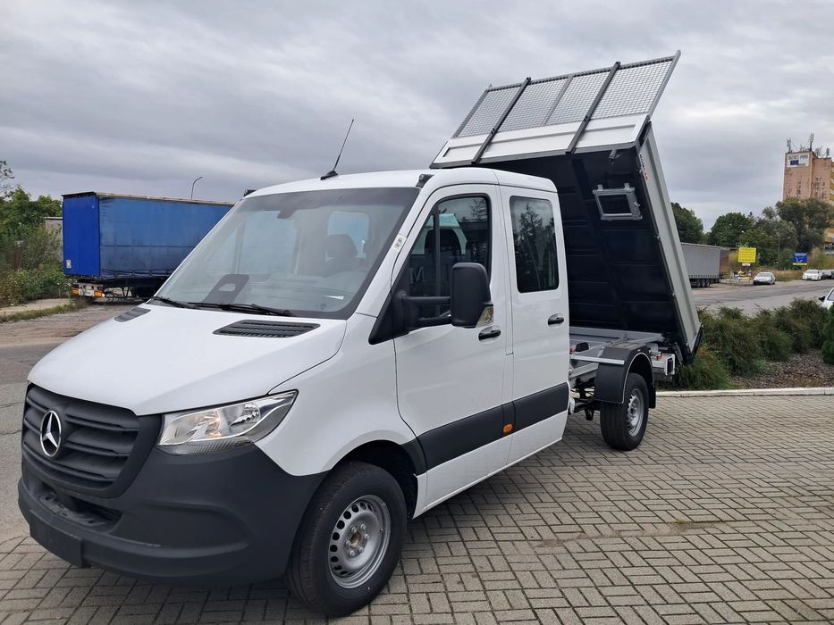 Mercedes-Benz Sprinter 315 CDI Doka 3665 mm - Wywrotka  Sprinter 315 CDI Podwozie DOKA 3665 mm_MBUX - Wywrotka trójstronna