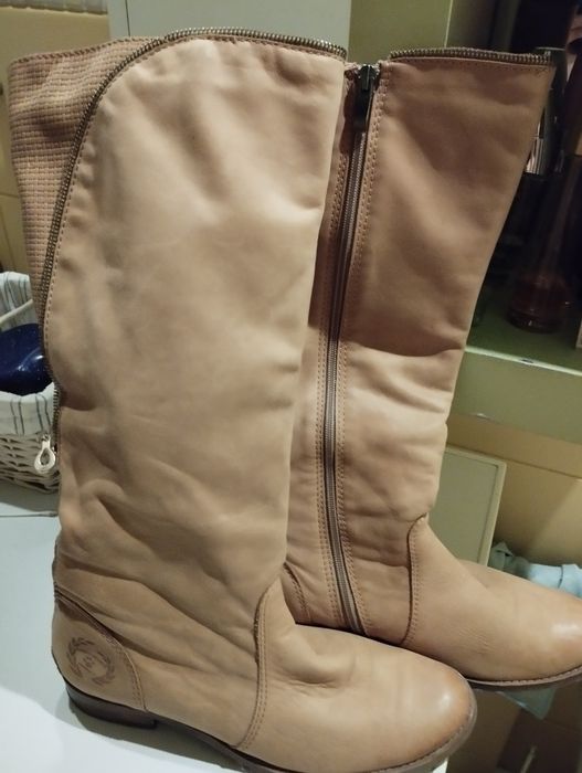 Kozaki że skóry naturalnej