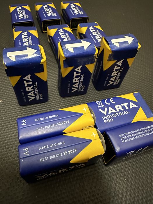 Батарейки крона VARTA Undustrial Pro 9v alcaline 6LR61