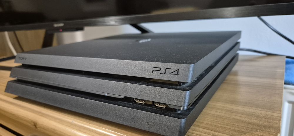 Ps4 pro (PlayStation 4 Pro)