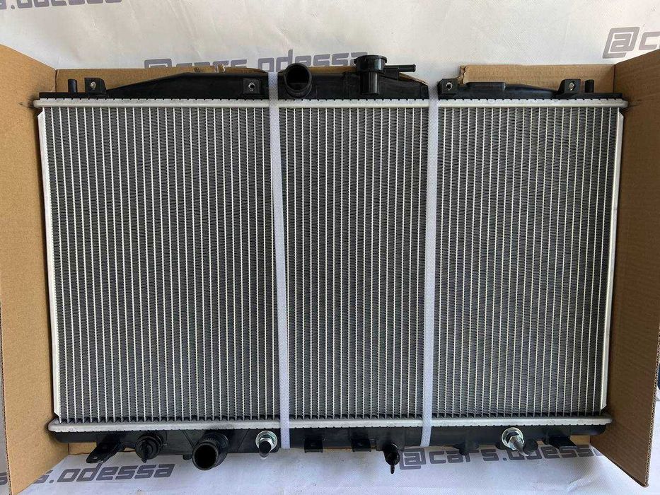 Радиатор охлаждения двигателя HONDA ACCORD (2003) 2.4 VTEC