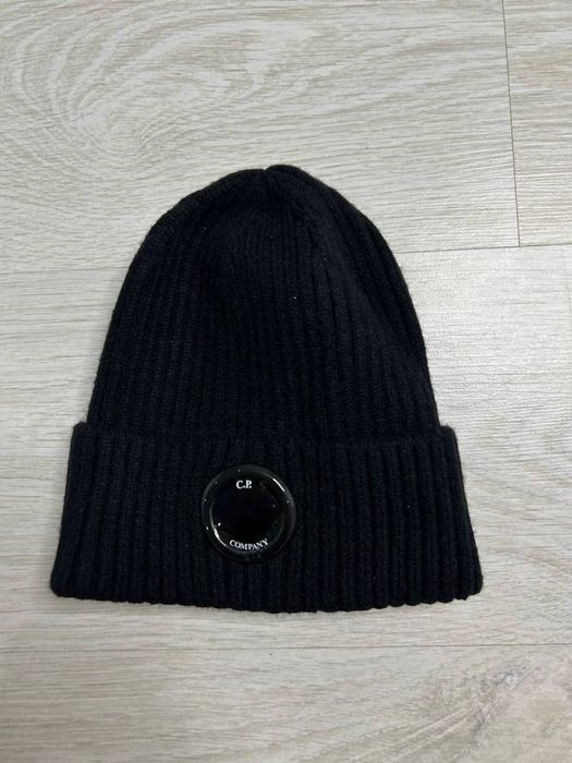 Шапка C.P. Company з лінзою | Шапка СП Компані, сіпі компані