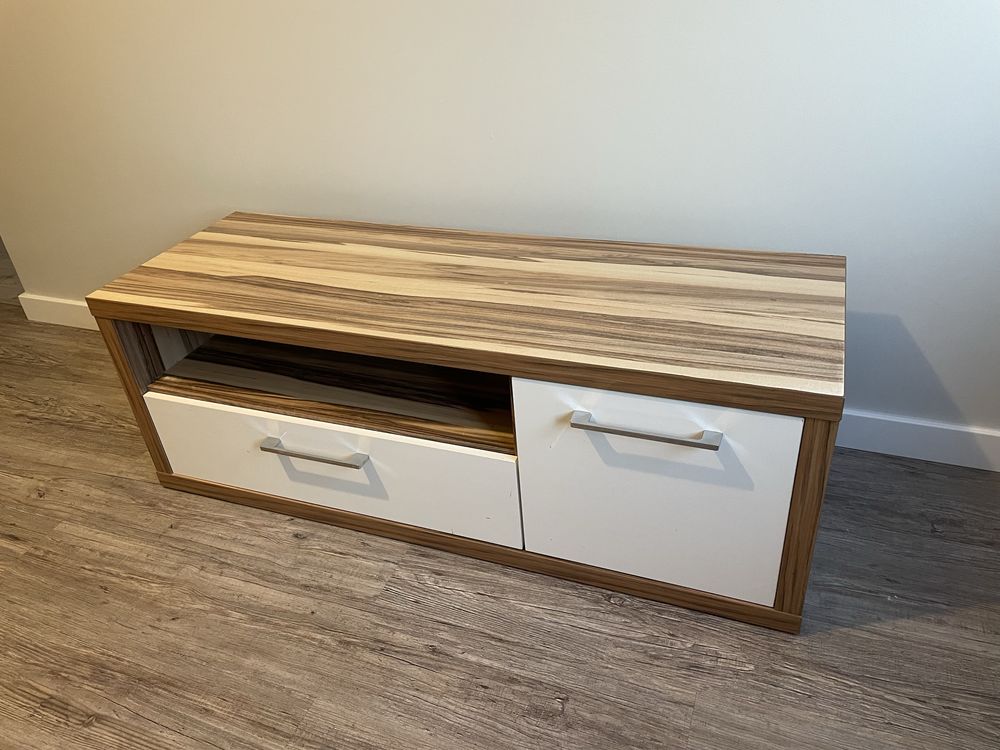 Szafka RTV 125x44