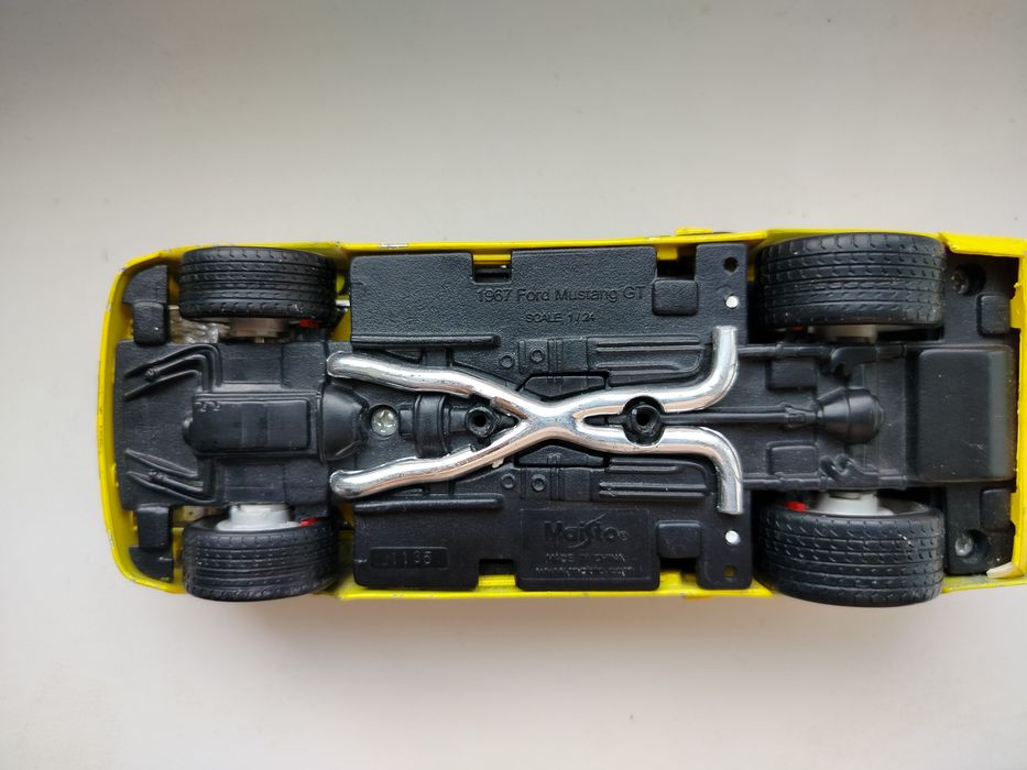 Модель Ford Mustang GT 1967  (1/24)