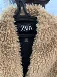 Продам дуже стильне хутряне пальто - шубу Zara стан нового XS-S