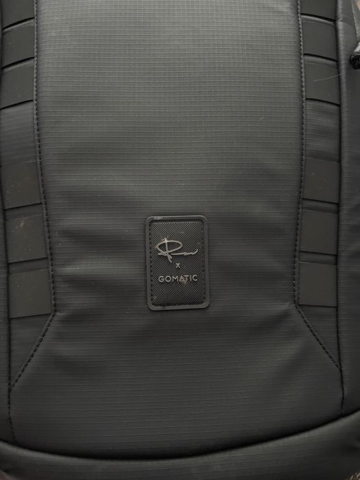 Plecak Gomatic Peter McKinnon 25 L ( jak nowy ) + 2x paski do statywu