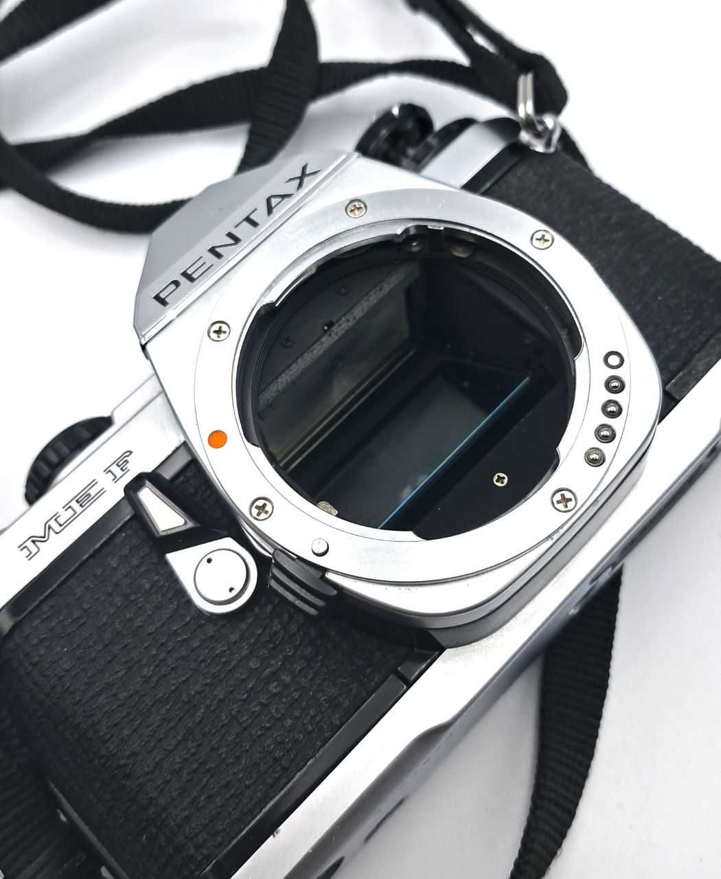 Плівковий фотоапарат Pentax ME F