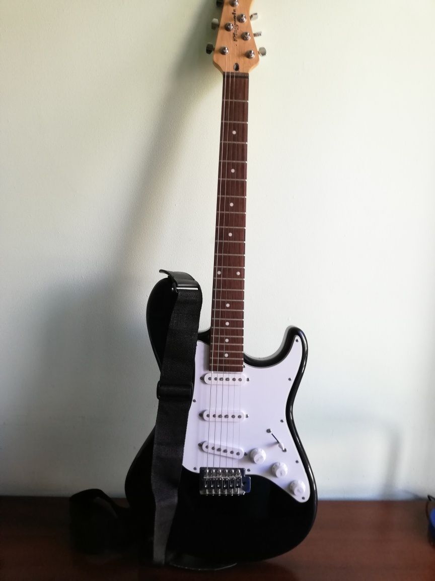 Guitarra Dean Playmate (inclui amplificador)