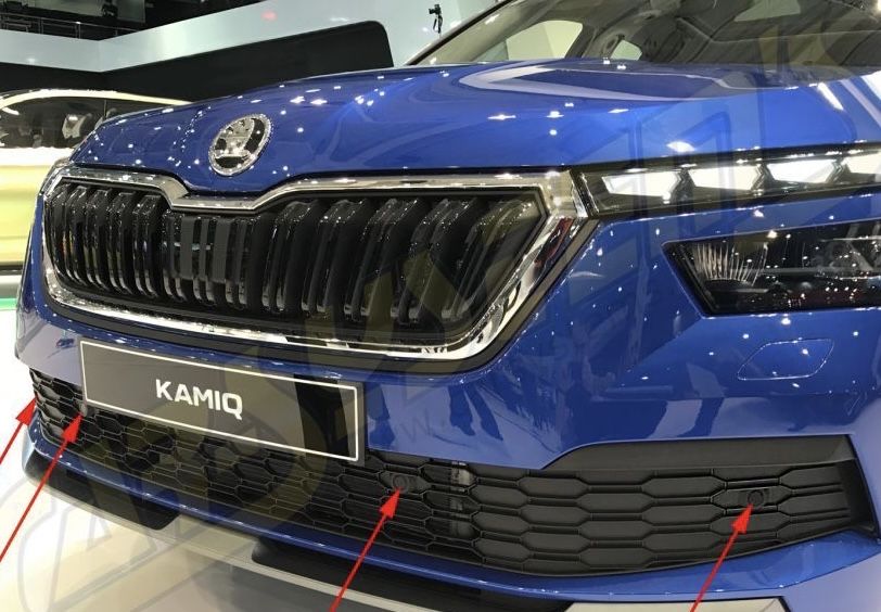 Комплект переднього парктроніка для Skoda Kamiq