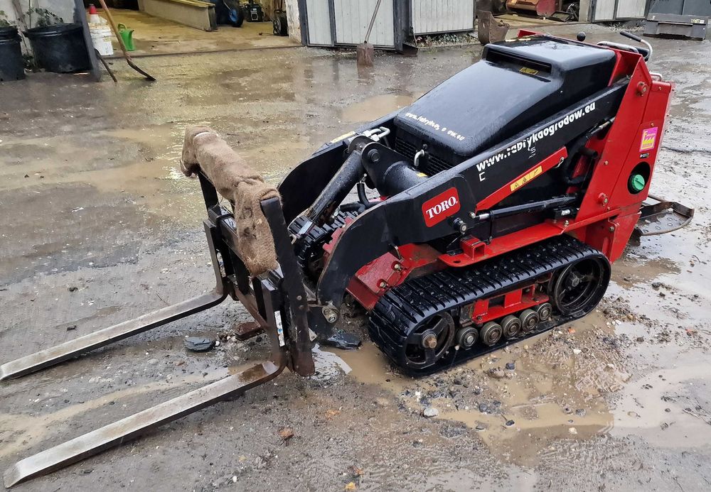 Toro Dingo TX525 urządzenie wielofunkcyjne